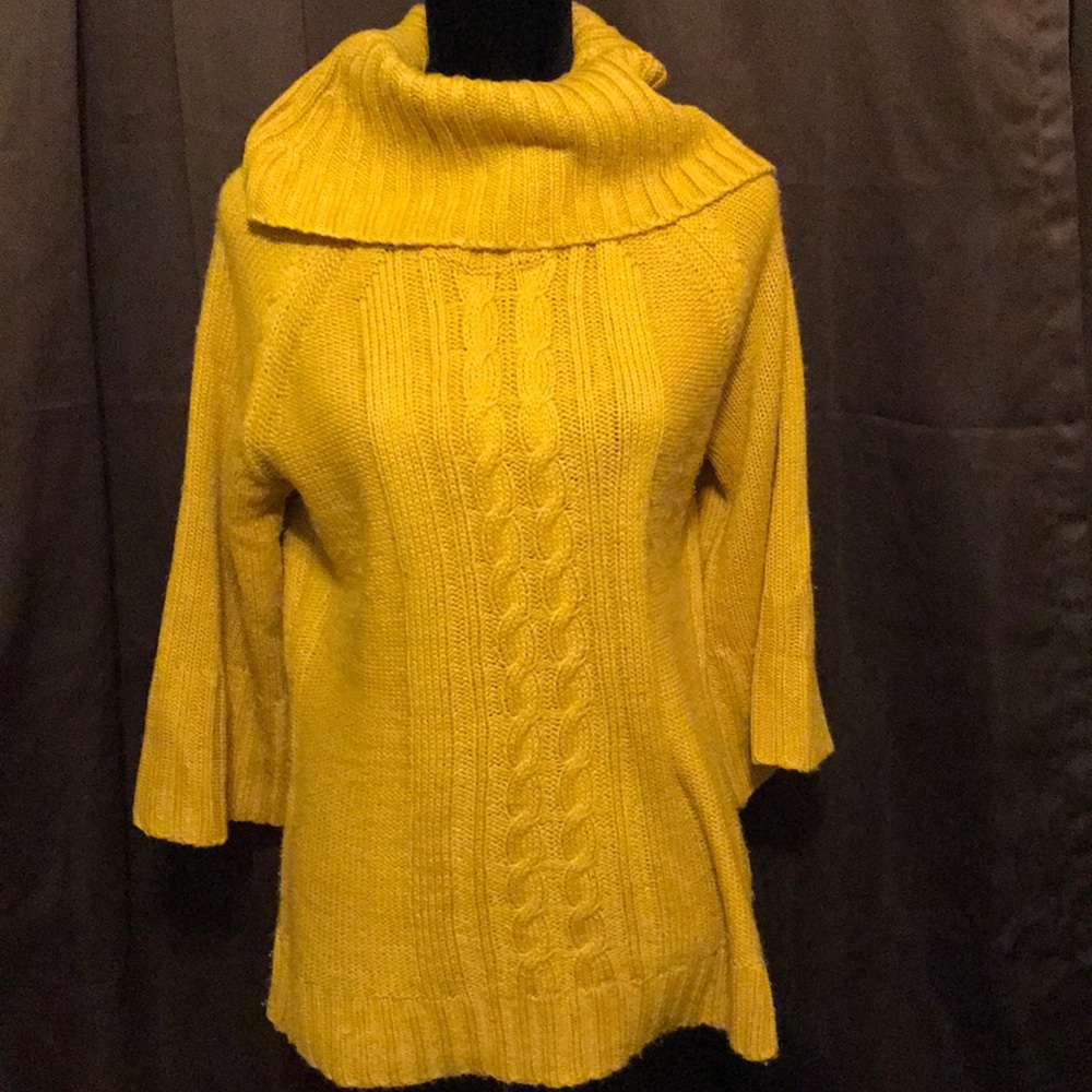 Mustard yellow sweater